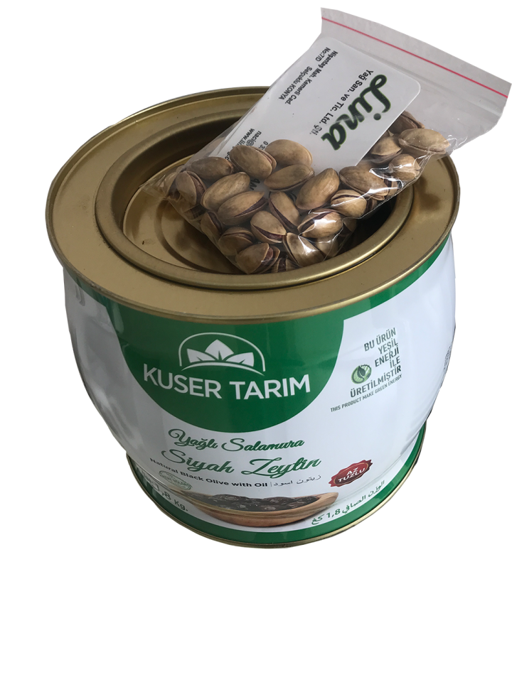 Kuser Yaglı salamura siyah Zeytin (290/320) 1,8 kg ( Nar Ekşisi hediye)
